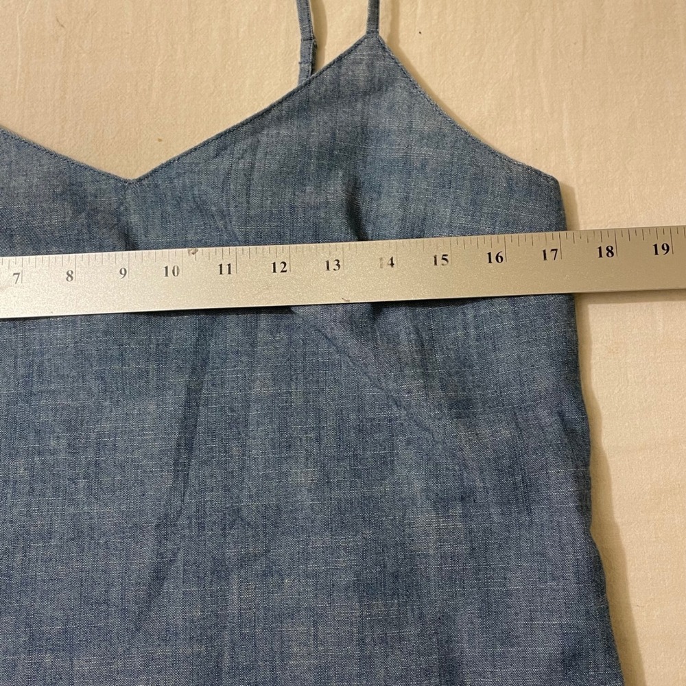 J. Crew Womens Size 2 Chambray V Neck‎ Cami Tank Top Blue Re-imagined Strappy - Picture 3 of 8